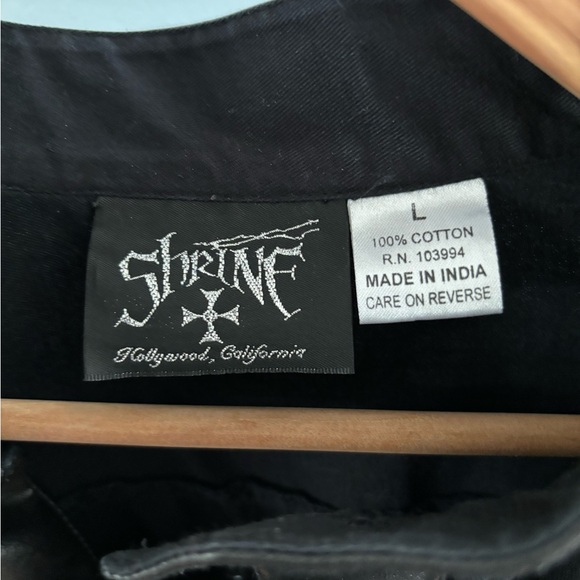 Shrine of Hollywood Goth black womens  blouse top front button w vinyl sz Large - Picture 2 of 6